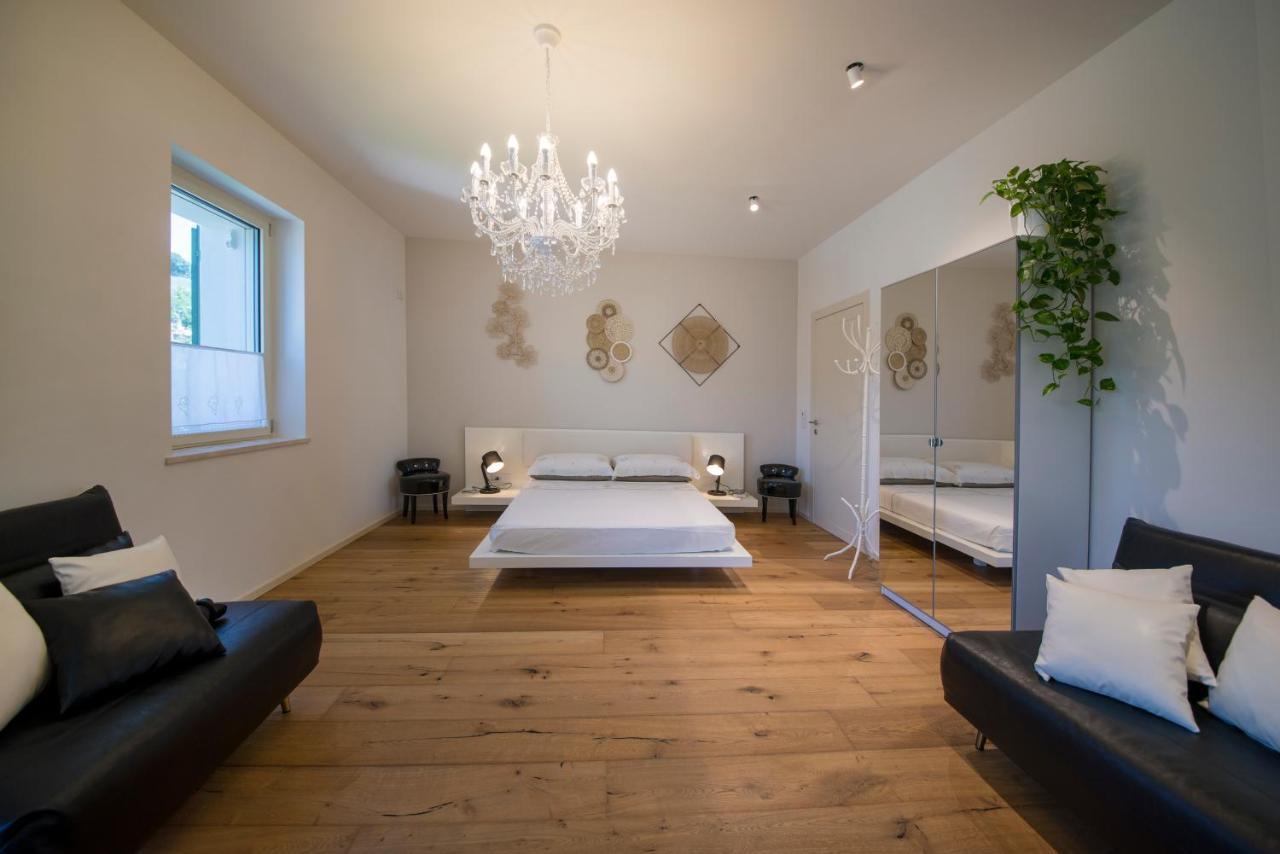 Giuliveto Bed And Breakfast Foligno Exteriér fotografie
